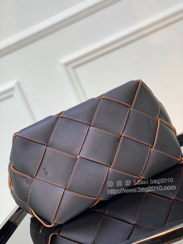 LOEWE包包 羅意威大號手提斜挎單肩Woven basket bag 羅意威編織籃子包 10118  tcl1423